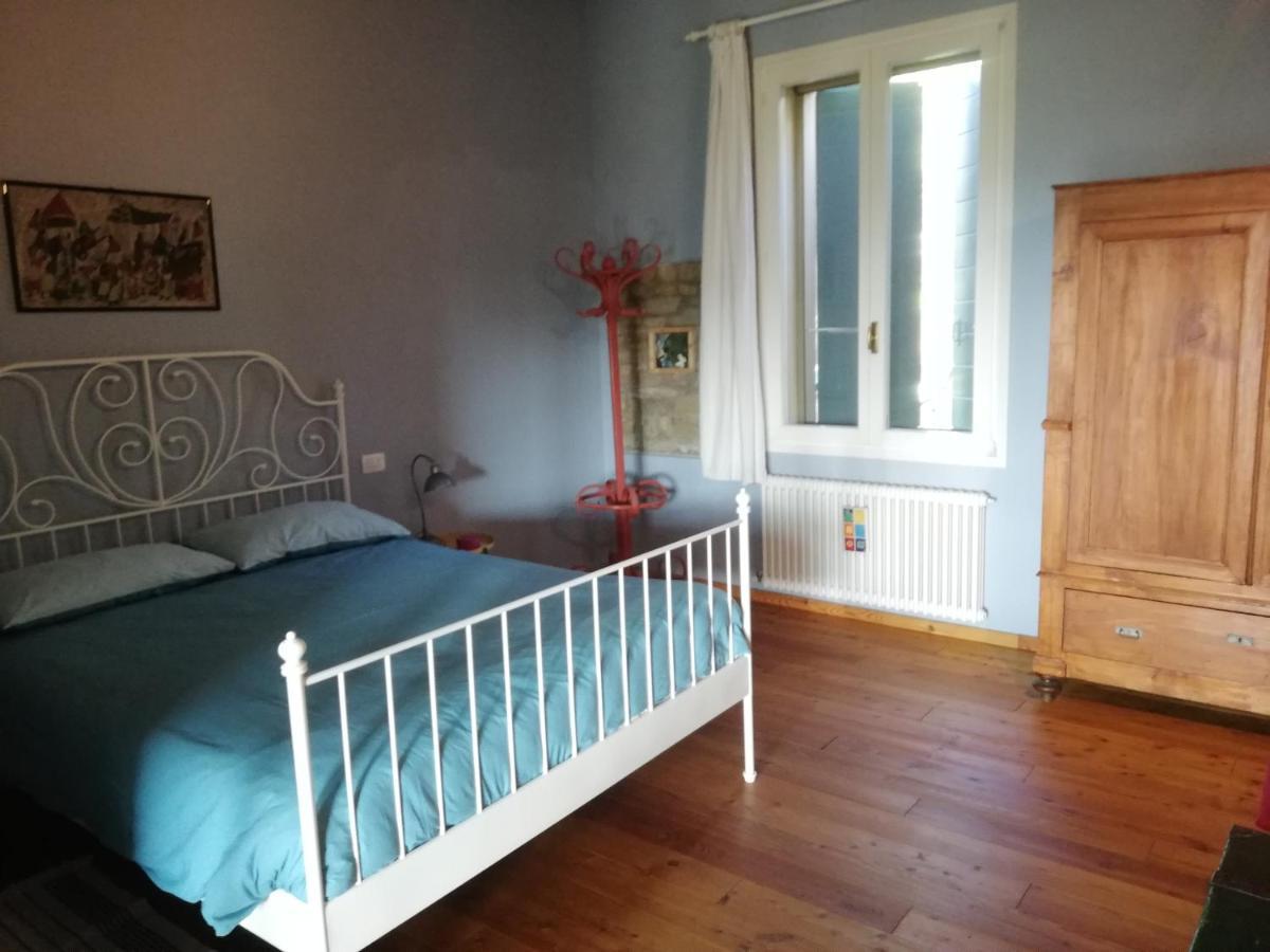 דירות צ'זנה Casa Delle Ginestre מראה חיצוני תמונה